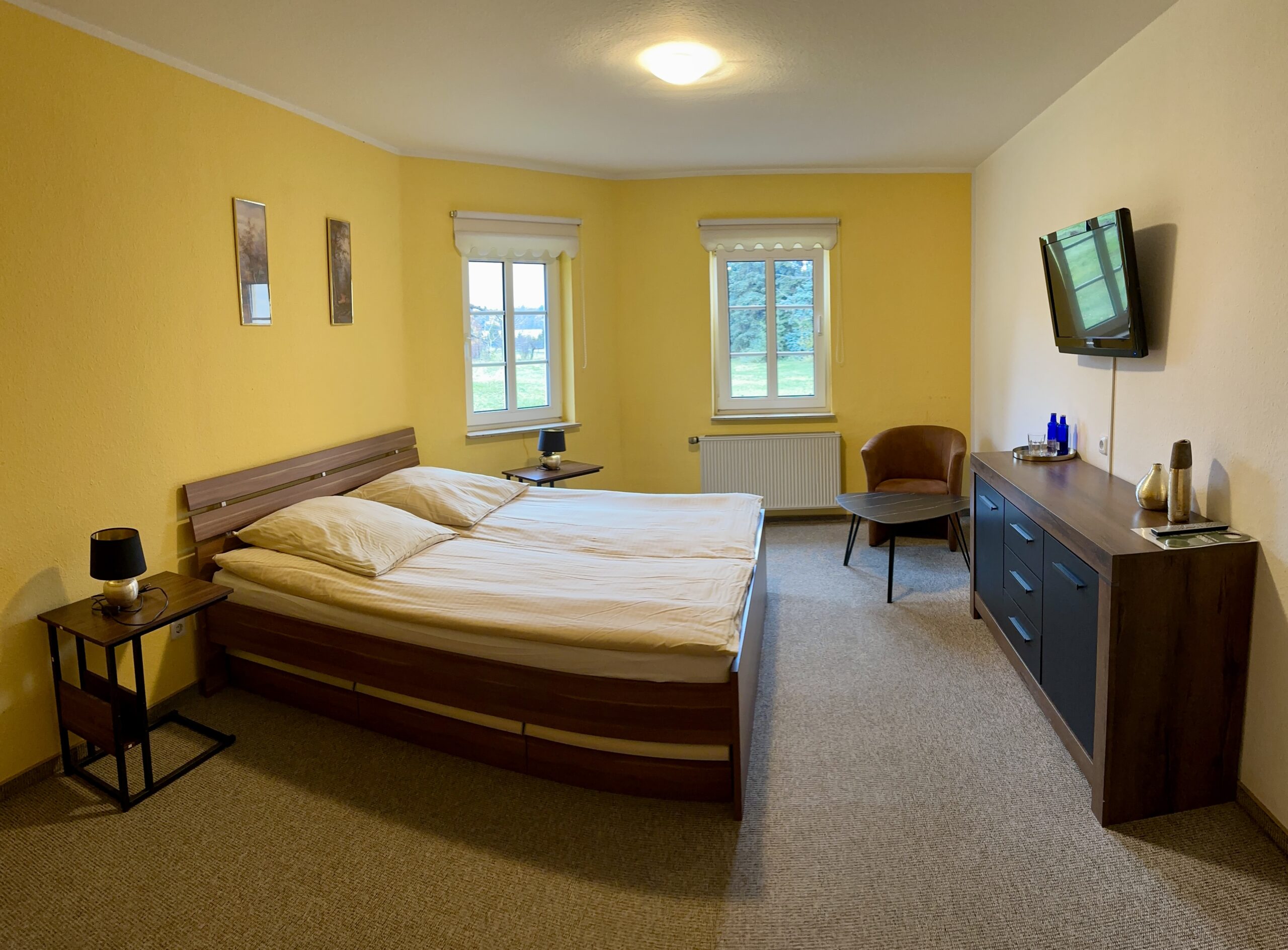 Doppelbettzimmer